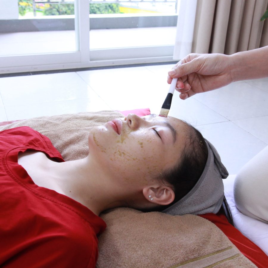 Đắp Mặt Nạ Thanh Xuân & Cạo Gió KTDM